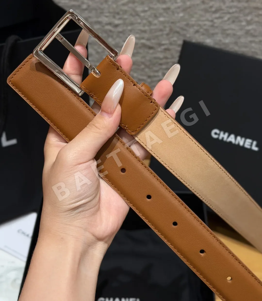 샤넬 가죽 사각 메탈 버클 벨트 상세 이미지 5