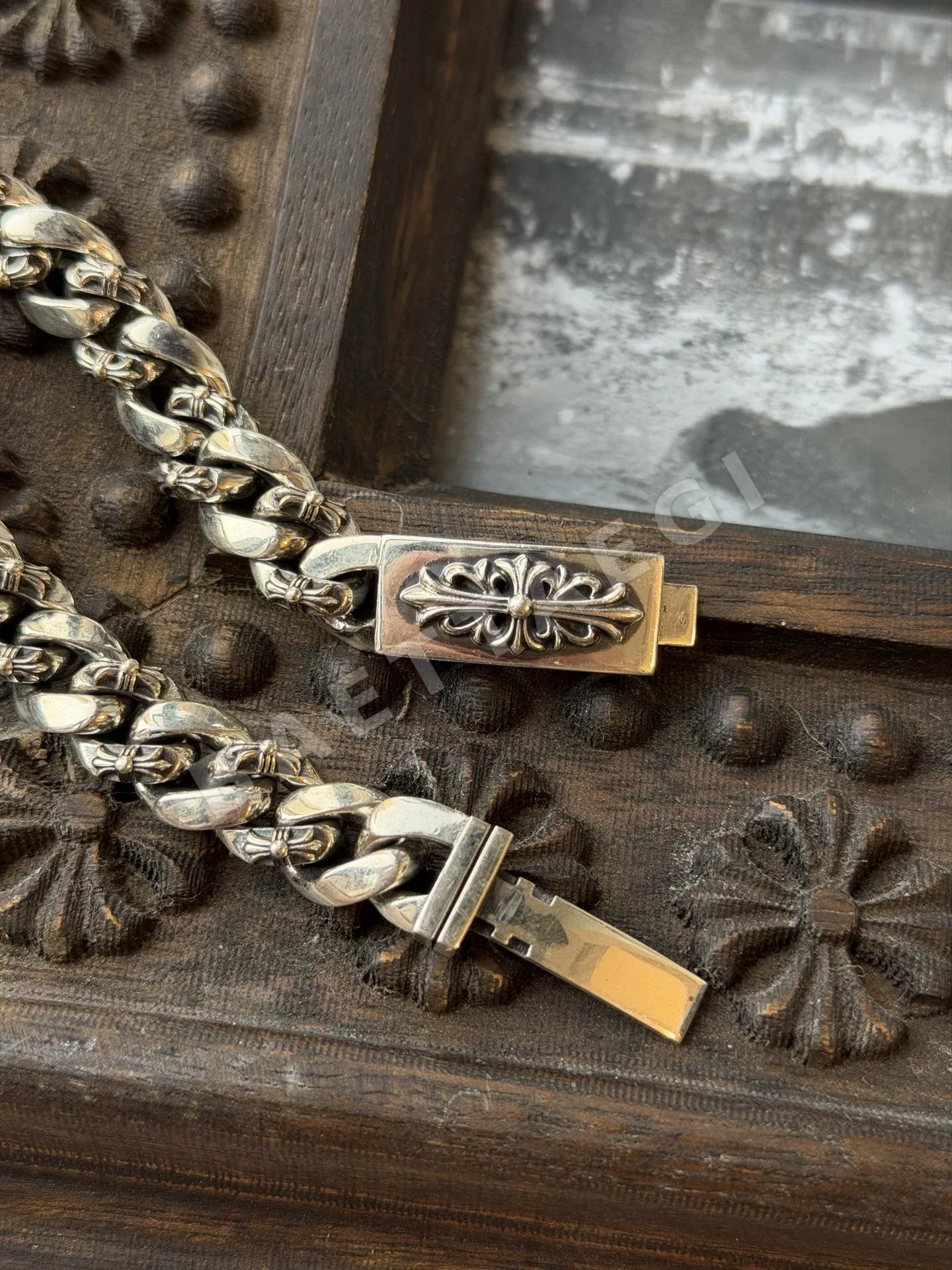 크롬하츠 미니 플로럴 ID 팔찌 상세 이미지 2