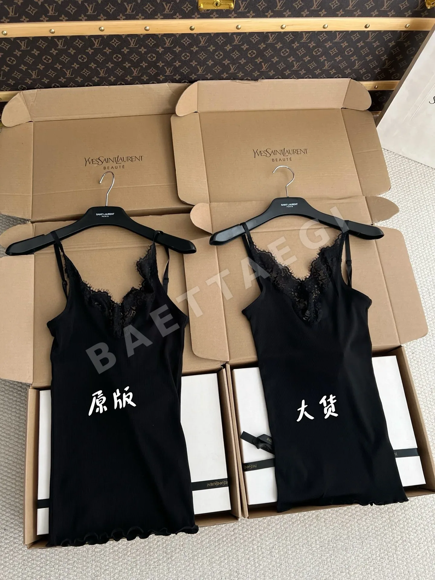 생로랑 여성 반팔 티셔츠 상세 이미지 8