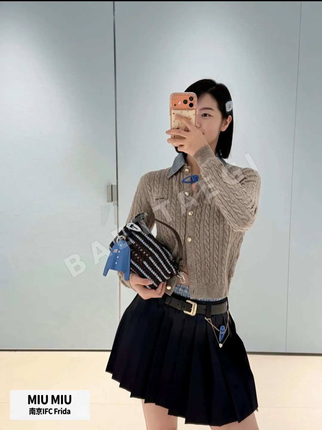 미우미우 데님 카라 울 캐시미어 니트 가디건 상세 이미지 4