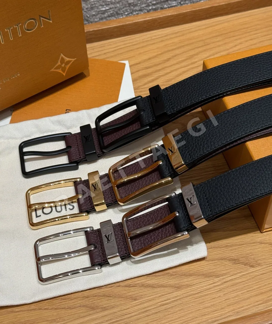 루이비통 포누프 35mm 가죽 벨트 상세 이미지 6
