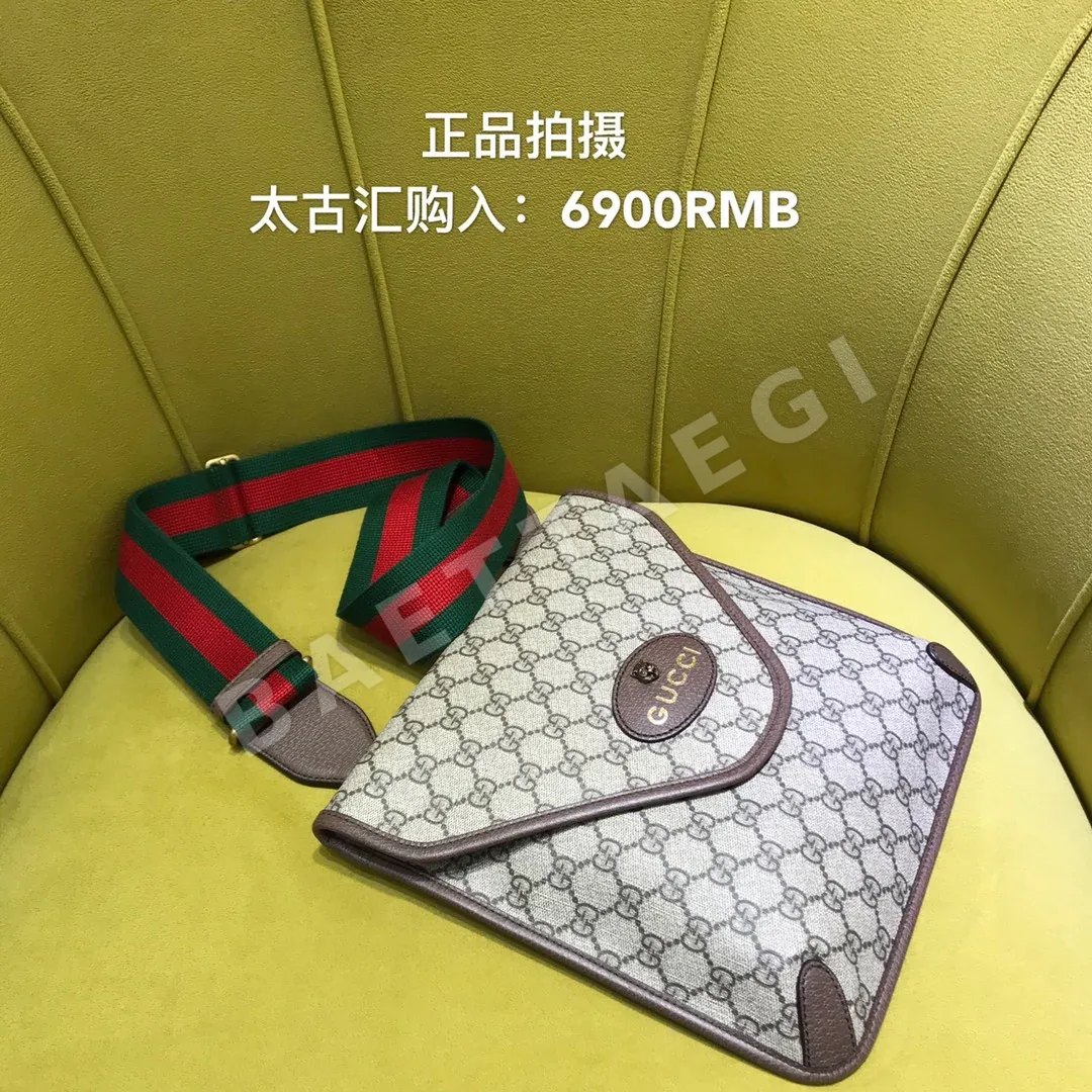 구찌 타이거헤드 메신저백 598604