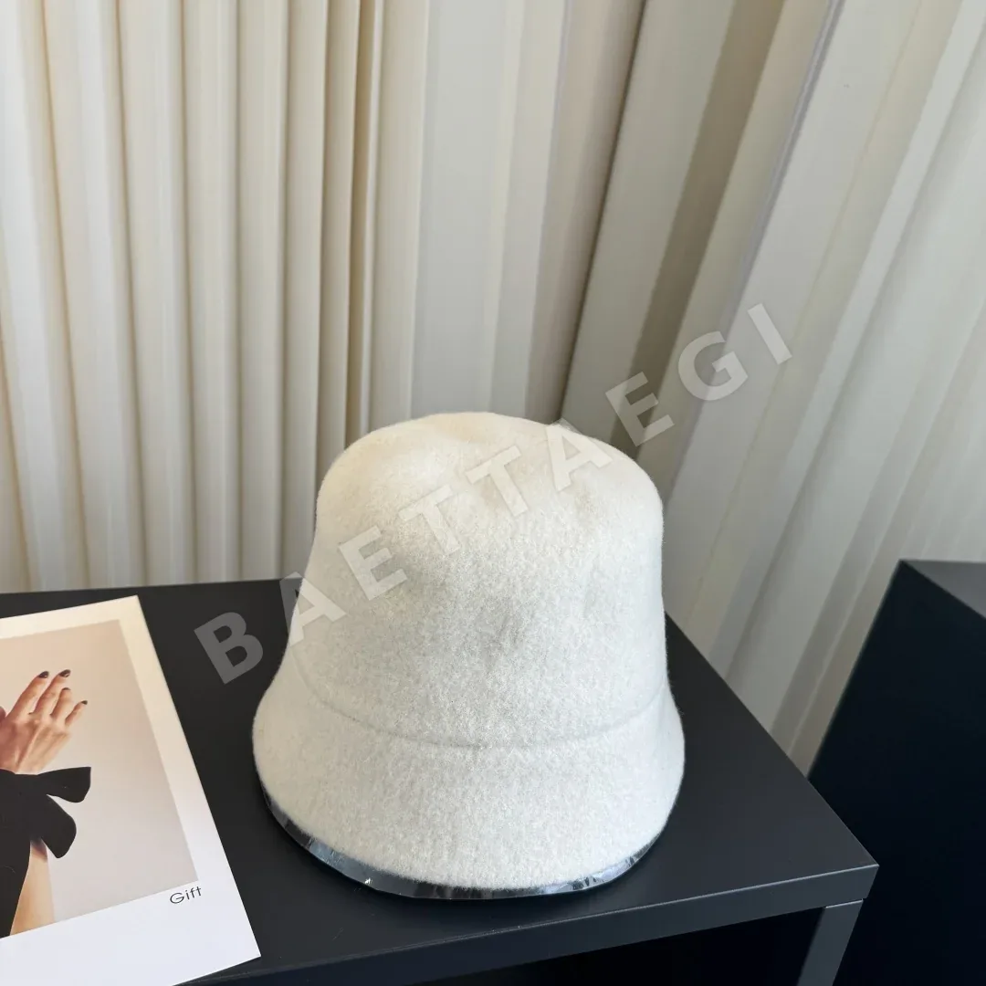 샤넬 캐시미어 버킷햇 상세 이미지 6
