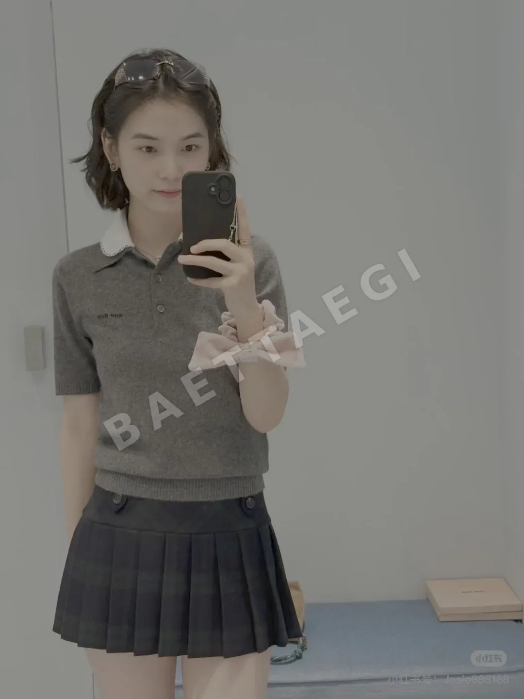 미우미우 탈착 레이스 카라 캐시미어 반팔 니트 상세 이미지 7
