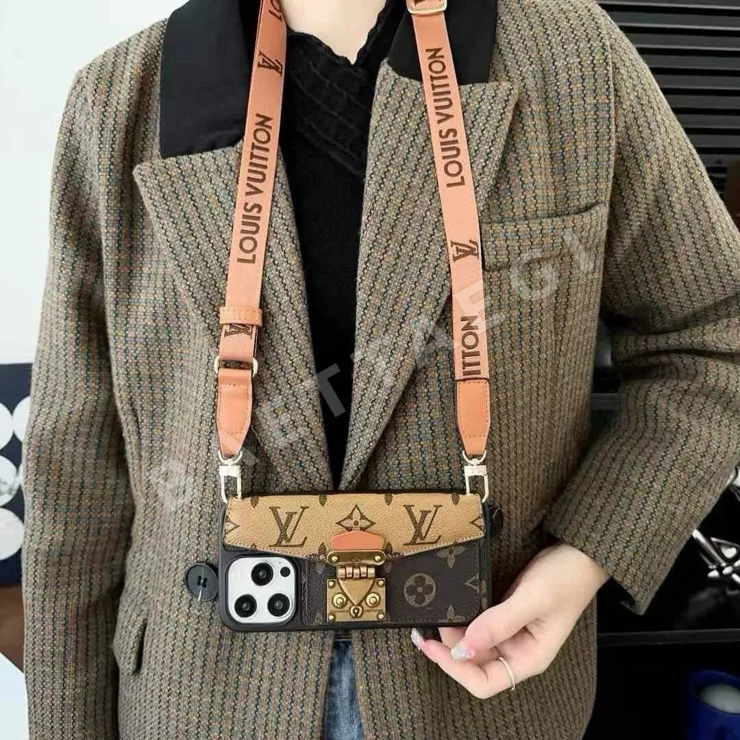 루이비통 모노그램 플립 커버 스마트폰 케이스 상세 이미지 10