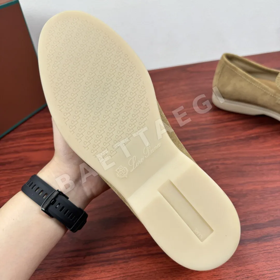 로로피아나 카키 스웨이드 로퍼 상세 이미지 9