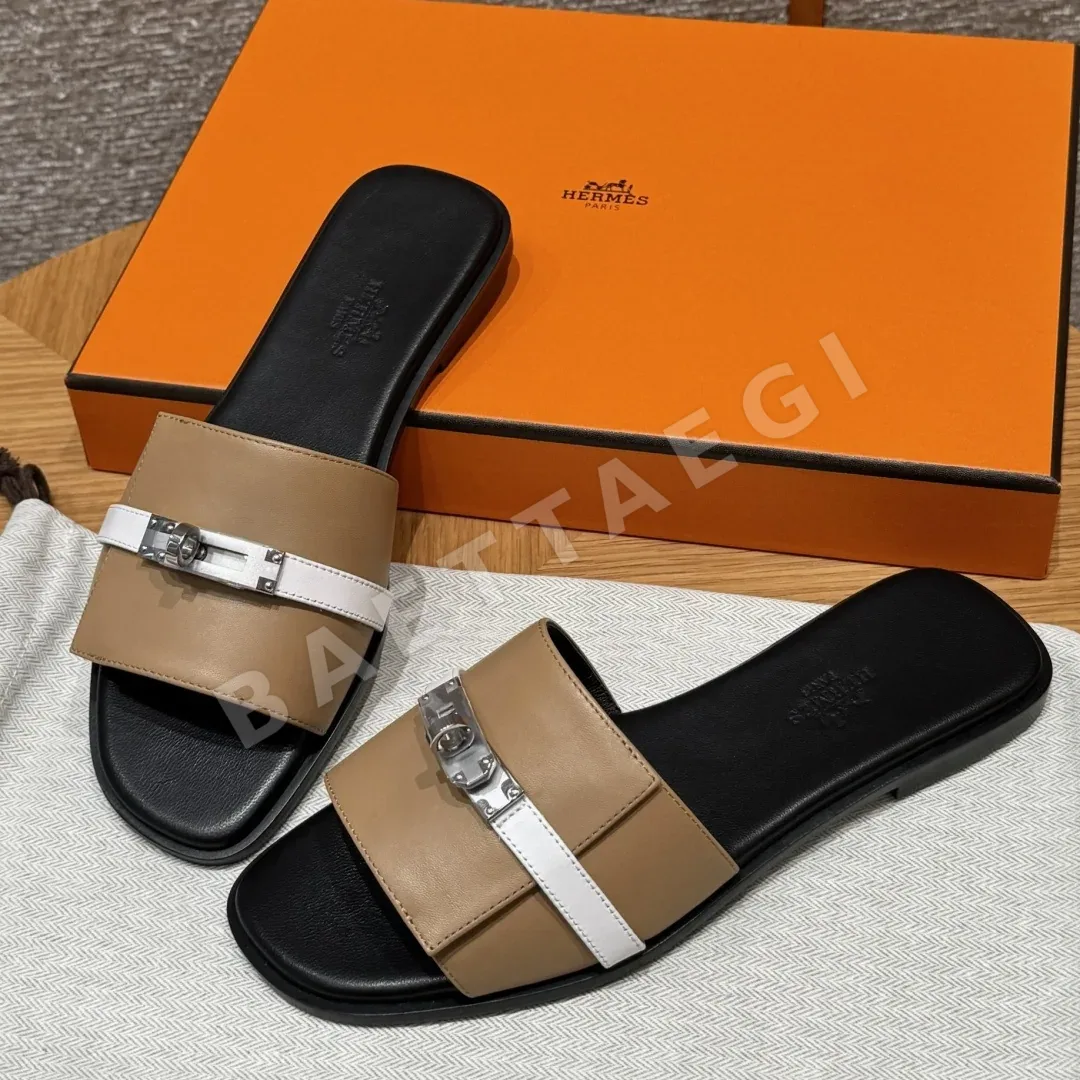 에르메스 줄리아 샌들 내추럴베이지 카프스킨 켈리 스타일 165613
