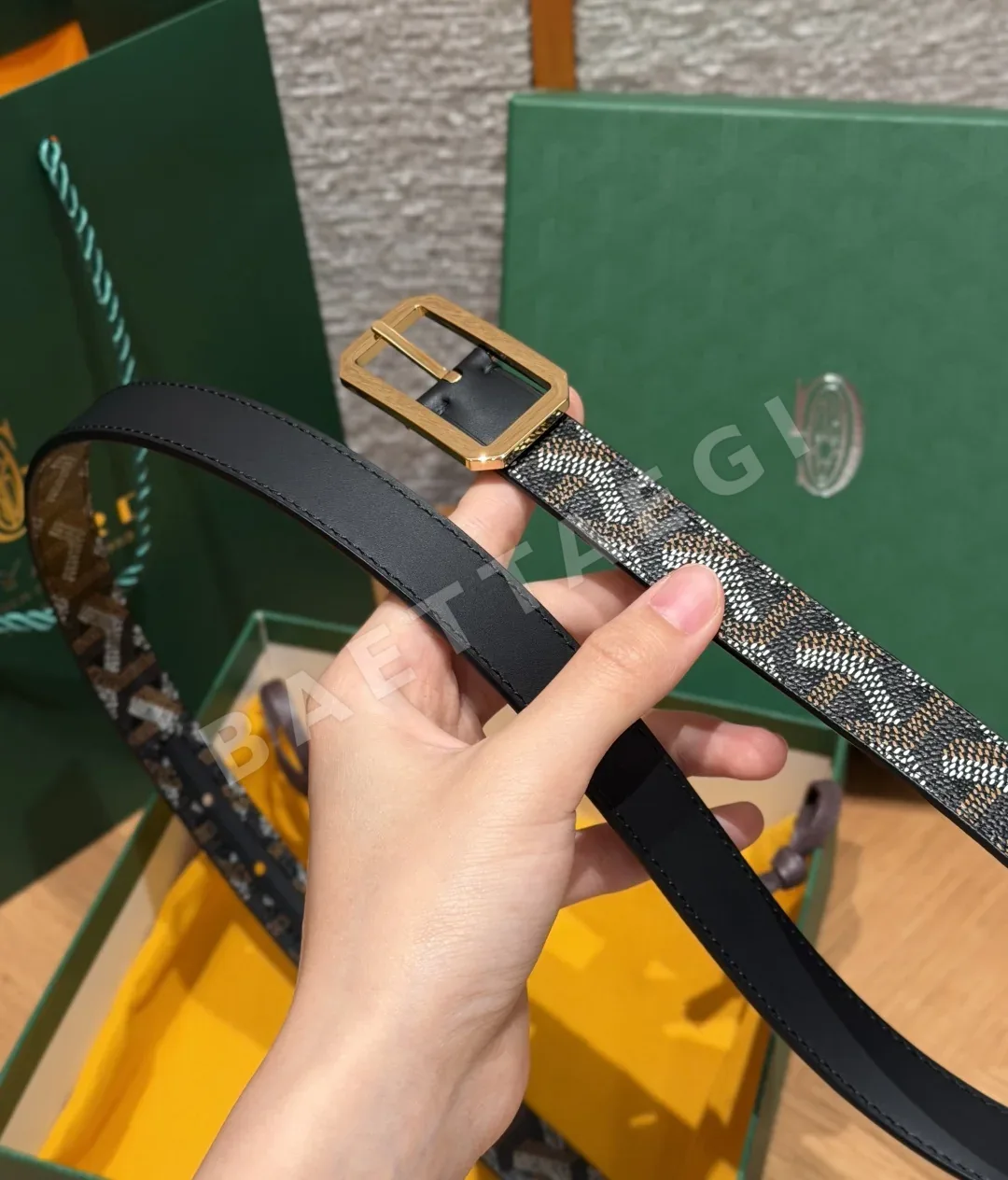 고야드 프레가트 모노그램 가죽 벨트 상세 이미지 8