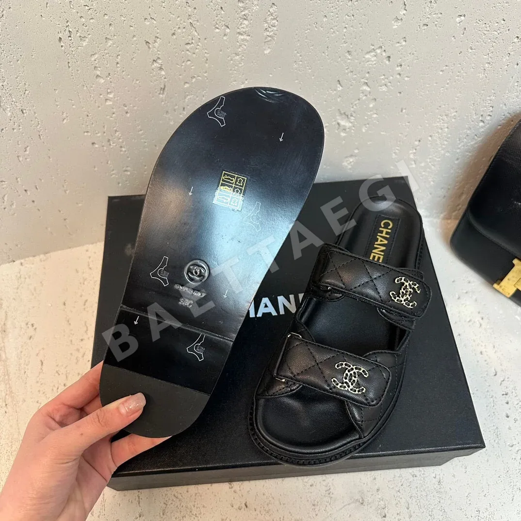 샤넬 벨크로 샌들 3594 상세 이미지 4