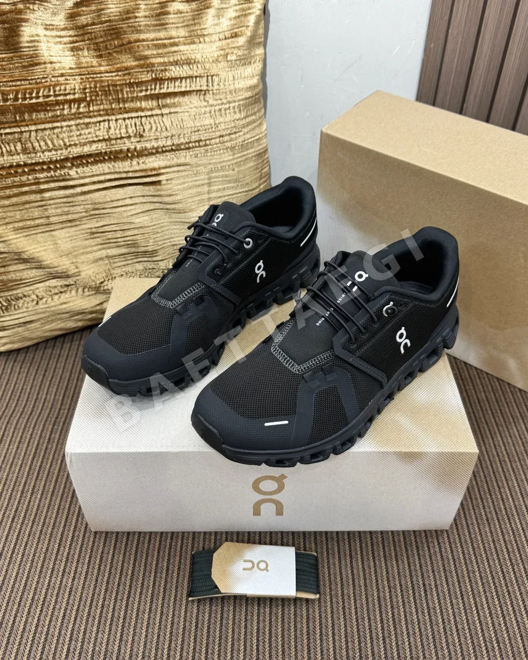 ON Cloud 6 메시 스니커즈 상세 이미지 4