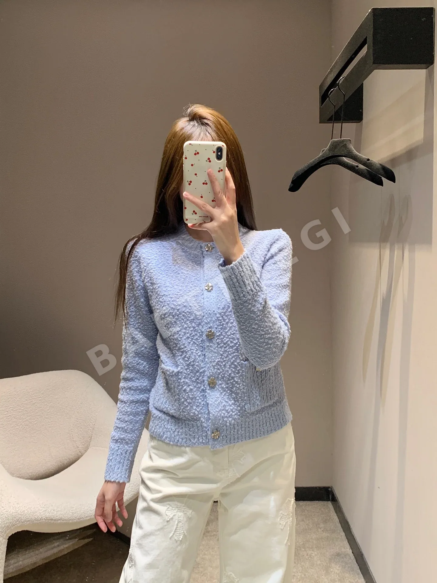 디올 텍스처드 울 크루넥 크롭 가디건 66222