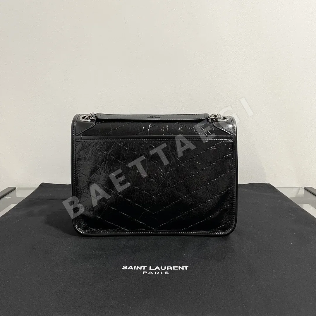 생로랑 니키 앤티크 실버 체인 숄더백 28CM633158 상세 이미지 2