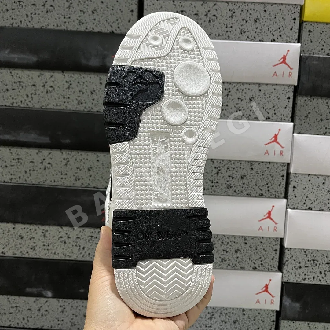 오프화이트 [YC/3A] 아웃 오브 오피스 OOO 로우 탑스 화이트 블랙 202438 Off White Out Of Office OOO Low 상세 이미지 5