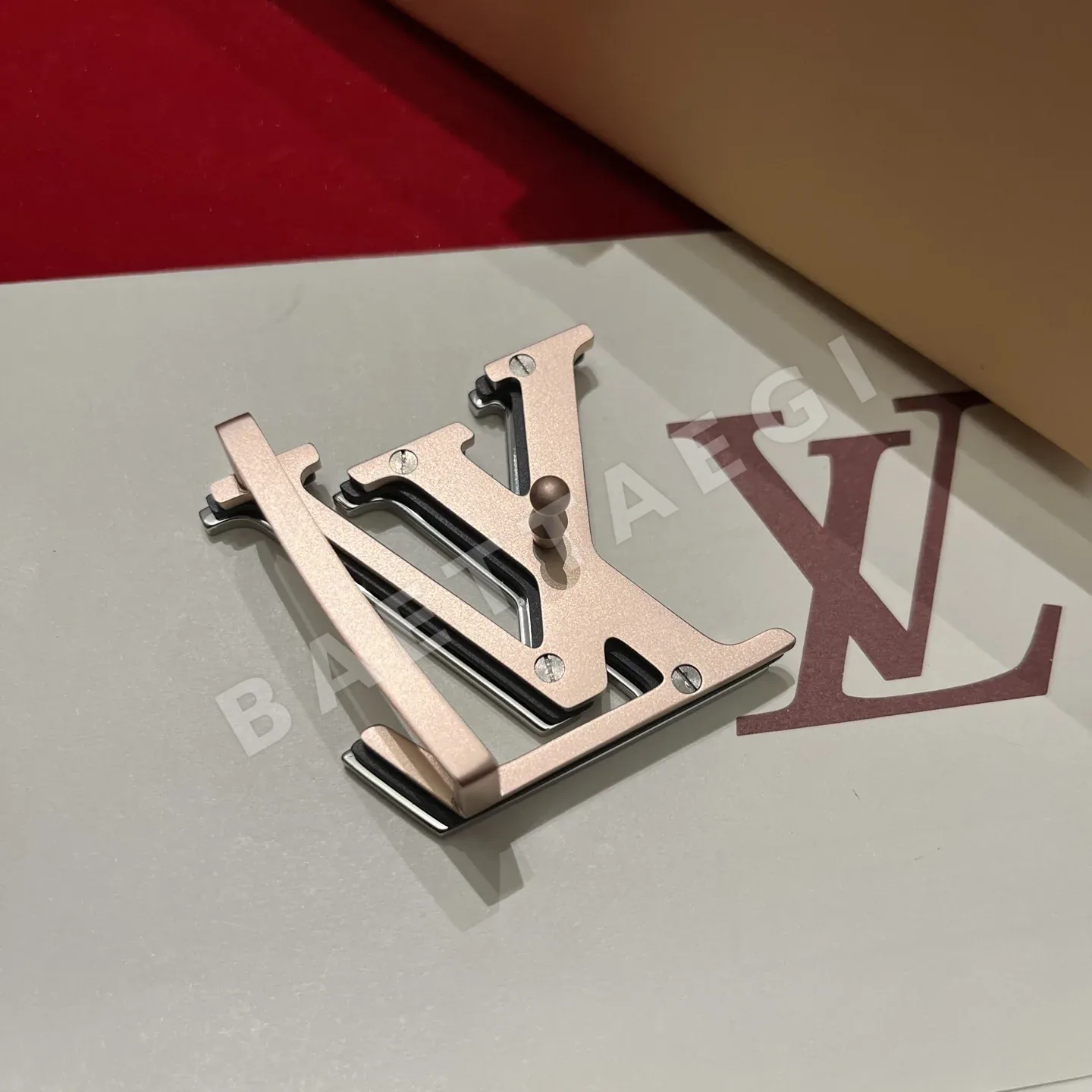 루이비통 LV 옵틱 버클 캔버스 벨트 상세 이미지 7